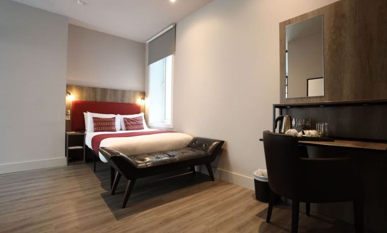 Spacious day use room at Euston Square Hotel.