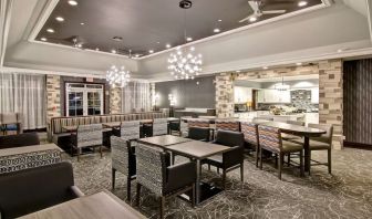 Dining area perfect for co-working at Homewood Suites By Hilton Burlington.