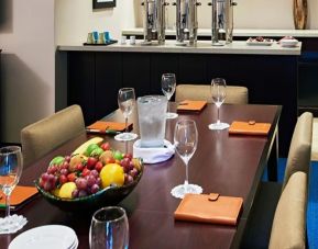 Dining area perfect for coworking at Miami International Airport Hotel.