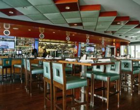 Dining area perfect for coworking at Shade Hotel Manhattan Beach.