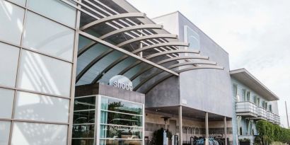 Hotel exterior at Shade Hotel Manhattan Beach.