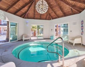 Indoor spa tub at Aqua Soleil Hotel & Mineral Water Spa.