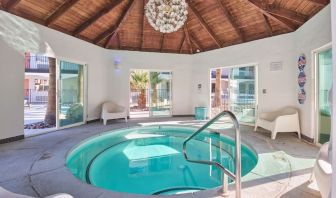 Indoor spa tub at Aqua Soleil Hotel & Mineral Water Spa.