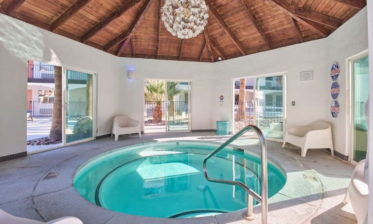 Indoor spa tub at Aqua Soleil Hotel & Mineral Water Spa.