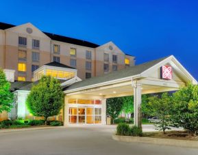 Hotel exterior at Hilton Garden Inn Toronto/Burlington.