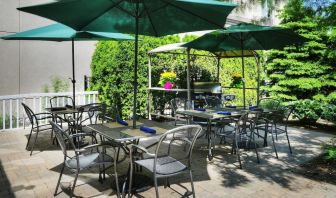 Hotel patio and BBQ area at Hilton Garden Inn Toronto/Burlington.