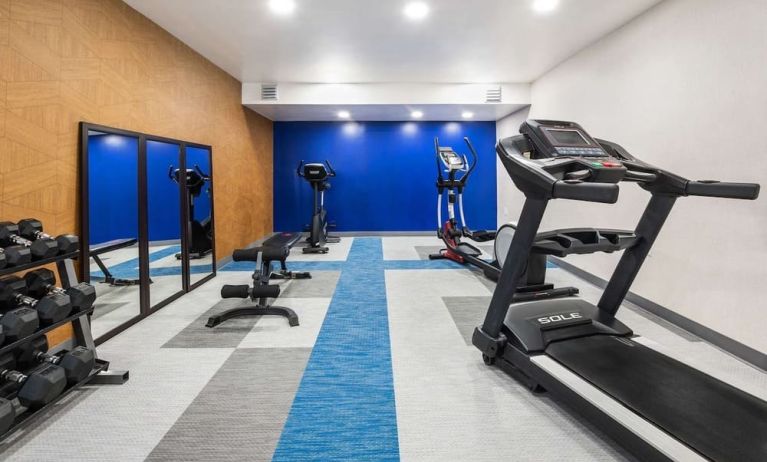 Well equipped fitness center at Comfort Inn & Suites Barrie.