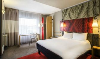 Ibis London Gatwick Airport Hotel