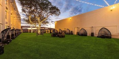 Hotel garden at Wyndham DFW Airport.