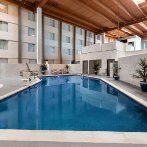 Spacious pool at Wyndham DFW Airport.