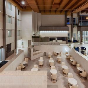 Coworking and dining space at Wyndham DFW Airport.