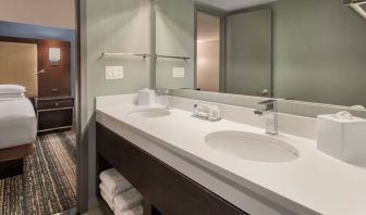 Guest bathroom at Boston Marriott Burlington.