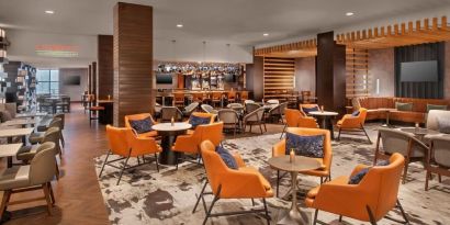 Lounge and coworking space at Boston Marriott Burlington.