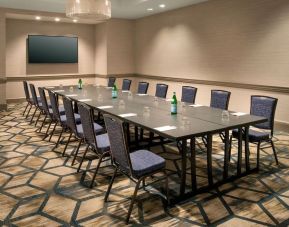 Meeting room at Boston Marriott Burlington.