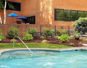 Outdoor pool at Boston Marriott Burlington.