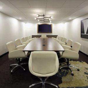 Professional meeting room at DoubleTree By Hilton Montreal Airport.