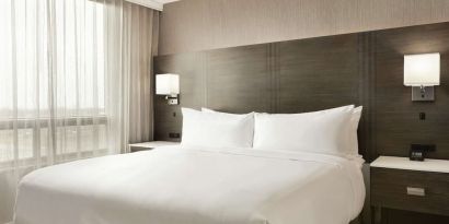 Bright day use room at the Embassy Suites by Hilton Montreal Airport.