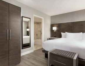 Day use room with private bathroom at the Embassy Suites by Hilton Montreal Airport.