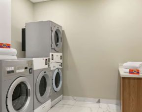 Laundry room at the Embassy Suites by Hilton Montreal Airport.