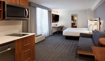 Spacious day use room at Courtyard By Marriott Kitchener.