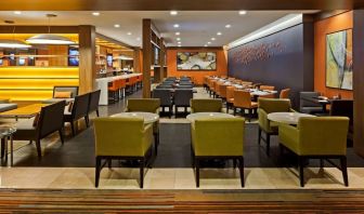 Dining area with comfortable seating at Hilton Mississauga Meadowvale.