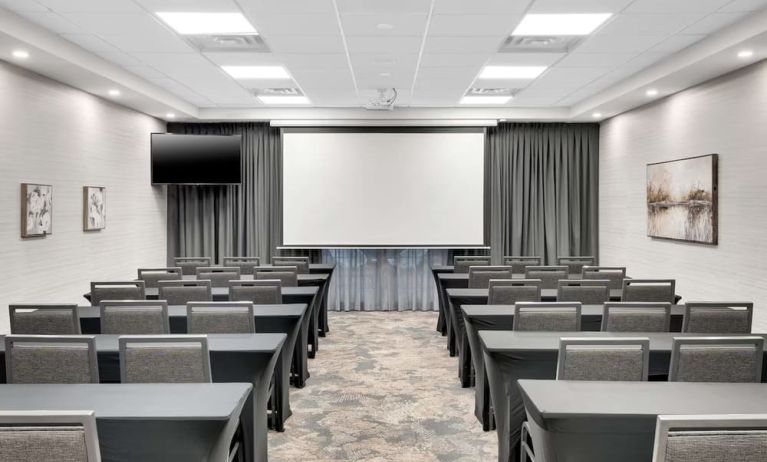 Professional meeting room at Homewood Suites By Hilton Toronto-Markham.