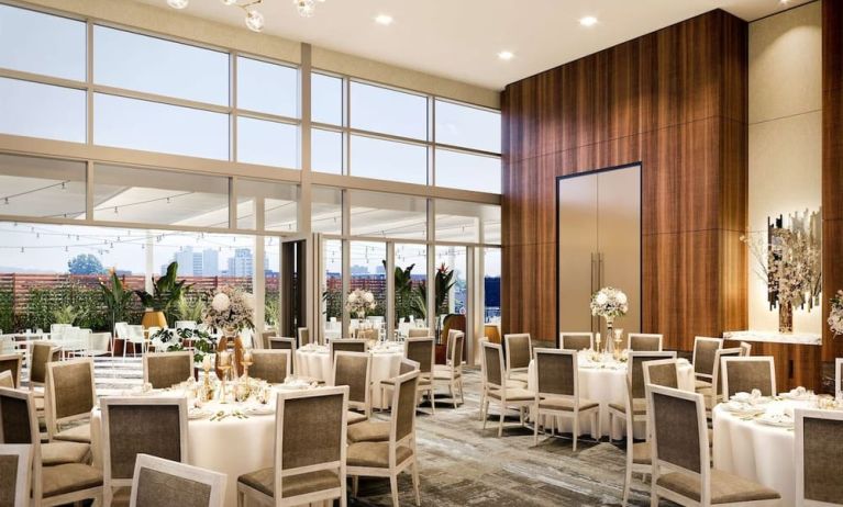 Hotel dining area at Hilton Garden Inn Montreal Midtown.