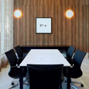 Professional meeting room at Hilton Garden Inn Montreal Midtown.