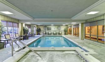 Relaxingo indoor pool at the  Hampton Inn & Suites By Hilton Guelph.