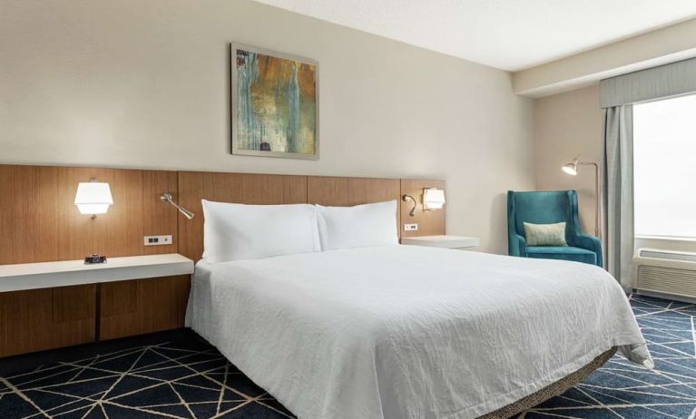 Day use king bed at the Hilton Garden Inn Kitchener/Cambridge.