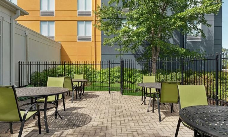 Outdoor patio at the Hilton Garden Inn Kitchener/Cambridge.