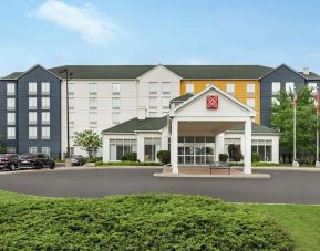 Hotel exterior and parking area at the Hilton Garden Inn Kitchener/Cambridge.