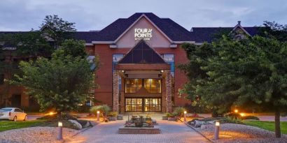 Hotel entrance at the Four Points By Sheraton St Catharines Niagara Suites.