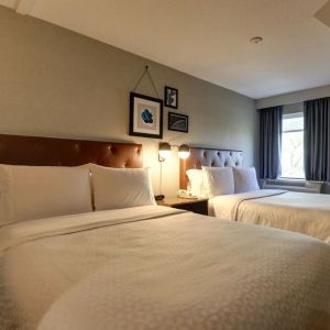 Day use twin room at the Four Points By Sheraton St Catharines Niagara Suites.