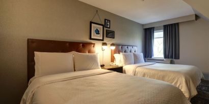 Day use twin room at the Four Points By Sheraton St Catharines Niagara Suites.