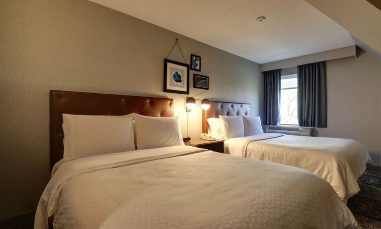 Day use twin room at the Four Points By Sheraton St Catharines Niagara Suites.