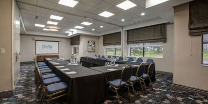 Professional meeting room at the Four Points By Sheraton St Catharines Niagara Suites.