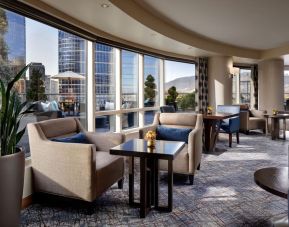 Lounge area perfect for co-working at the Fairmont Waterfront.