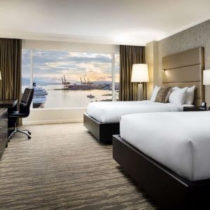 Day use twin room with TV, work desk and private bathroom at the Fairmont Waterfront.