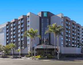 Hotel exterior at Embassy Suites By Hilton LAX Airport North.