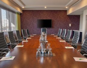 Professional meeting room at Holiday Inn Toronto International Airport.