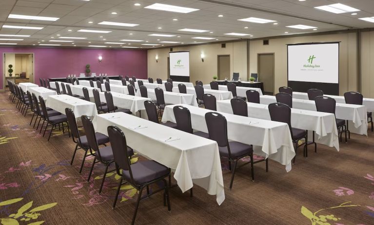 Conference room at Holiday Inn Toronto International Airport.