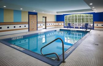 Relaxing indoor pool at Staybridge Suites Oakville-Burlington.