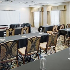 Conference room at Staybridge Suites Oakville-Burlington.