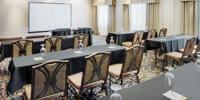 Conference room at Staybridge Suites Oakville-Burlington.