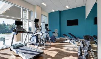 Fully equipped fitness center at Holiday Inn Express Kingston West.