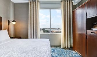 Bright and spacious day use room at Four Points By Sheraton Toronto Mississauga.