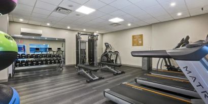 Fully equipped fitness center at Four Points By Sheraton Toronto Mississauga.