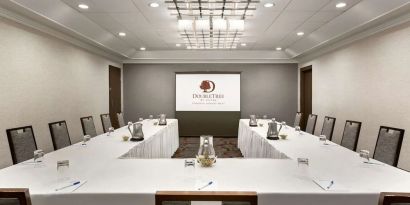 Professional meeting room at DoubleTree By Hilton Hotel Toronto Airport West.