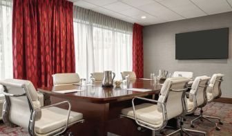 Professional meeting room at DoubleTree By Hilton Hotel Toronto Airport West.